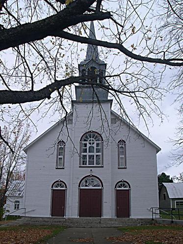Façade de l’église Saint-Faustin
